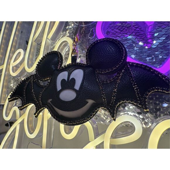 Baublebar Disney Mickey mouse holiday puff bat Halloween bag charm/keychain - Picture 9 of 10